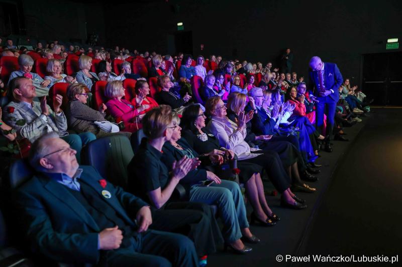 XV Lubuski Kongres Kobiet w zielonogórskim Planetarium Wenus