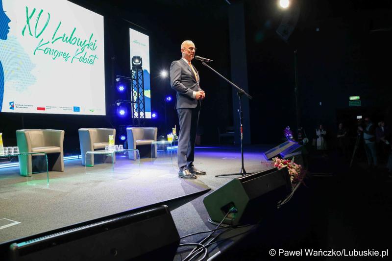 XV Lubuski Kongres Kobiet w zielonogórskim Planetarium Wenus