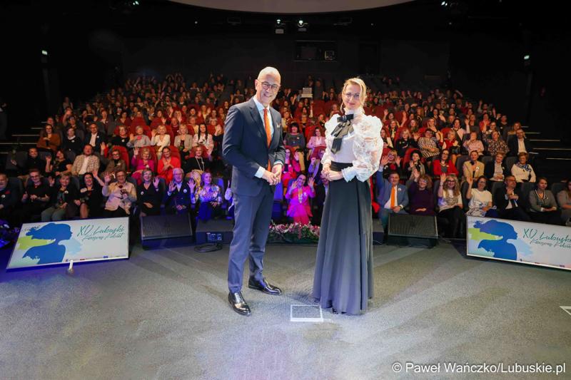 XV Lubuski Kongres Kobiet w zielonogórskim Planetarium Wenus