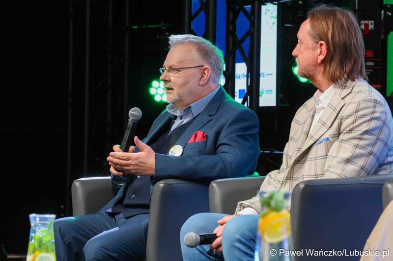 XV Lubuski Kongres Kobiet w zielonogórskim Planetarium Wenus