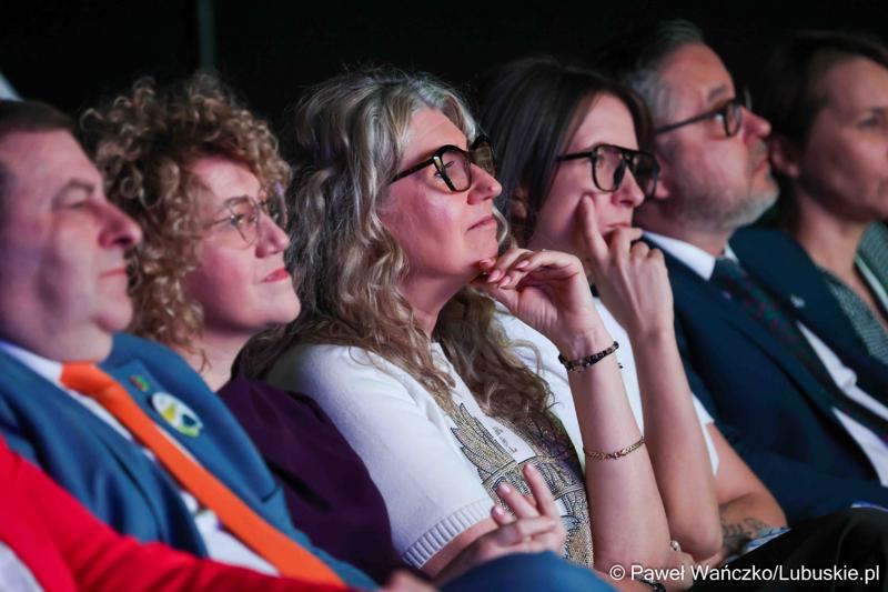 XV Lubuski Kongres Kobiet w zielonogórskim Planetarium Wenus