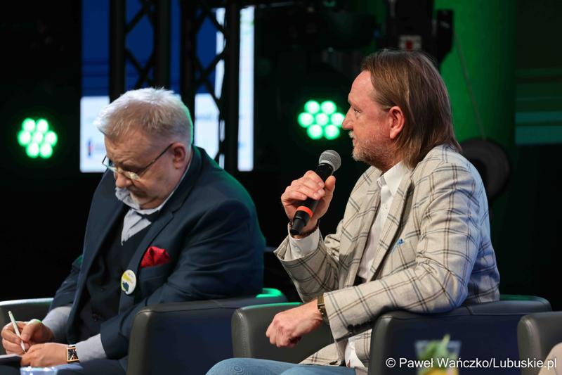 XV Lubuski Kongres Kobiet w zielonogórskim Planetarium Wenus