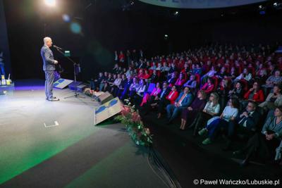 XV Lubuski Kongres Kobiet w zielonogórskim Planetarium Wenus 