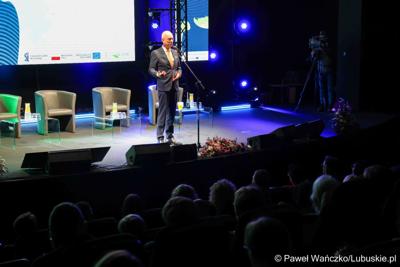 XV Lubuski Kongres Kobiet w zielonogórskim Planetarium Wenus 