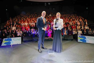 XV Lubuski Kongres Kobiet w zielonogórskim Planetarium Wenus 