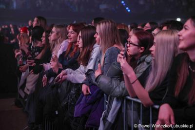 Koncert Dawida Kwiatkowskiego w Zielonej Górze zorganizowanego z okazji odbywającego się w Zielonej Górze XV Kongresu Kobiet