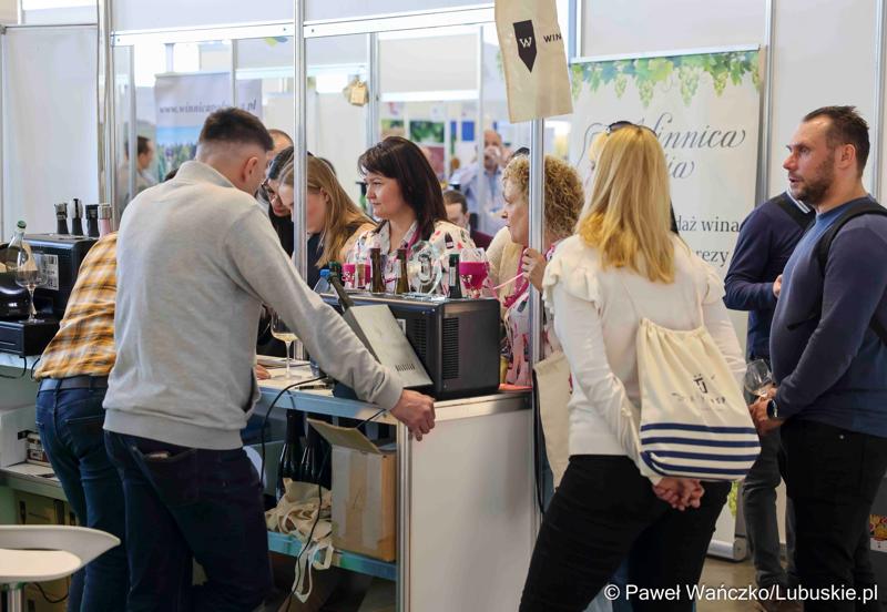 Targi Polskich Win i Winnic WINO 2025 w Poznaniu