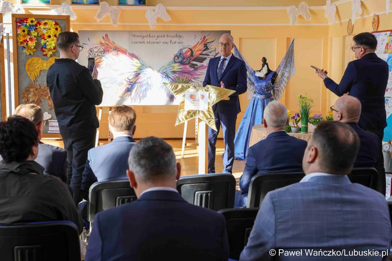 Otwarcie nowego skrzydła Młodzieżowego Ośrodka Socjoterapii w Ośnie Lubuskim