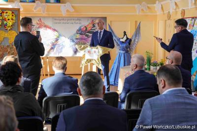 Otwarcie nowego skrzydła Młodzieżowego Ośrodka Socjoterapii w Ośnie Lubuskim