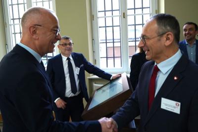 26 marca 2025 r. w Sali Polskiej w Oddziale Okręgowym NBP w Krakowie marszałek  wojewódzwa lubuskiego Marcin Jabłoński otworzył 49. obrady Komitetu ds. Współpracy Międzyregionalnej Polsko-Niemieckiej Komisji Międzyrządowej ds. Współpracy Regionalnej i Przygranicznej. 