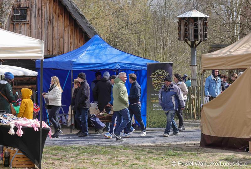 Największy wielkanocny jarmark w woj. lubuskim „Kaziuki”, w Muzeum Etnograficznym w Zielonej Górze - Ochli