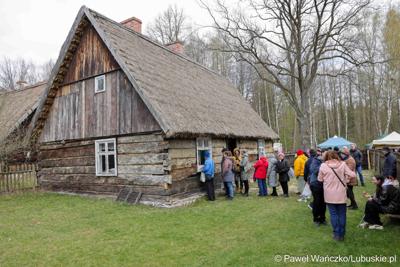 Największy wielkanocny jarmark w woj. lubuskim „Kaziuki”, w Muzeum Etnograficznym w Zielonej Górze - Ochli