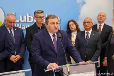 Uczestnicy konferencji prasowej w sprawie Centrów Integracji Cudzoziemców w Gorzowie Wlkp. i w Zielonej Górze.