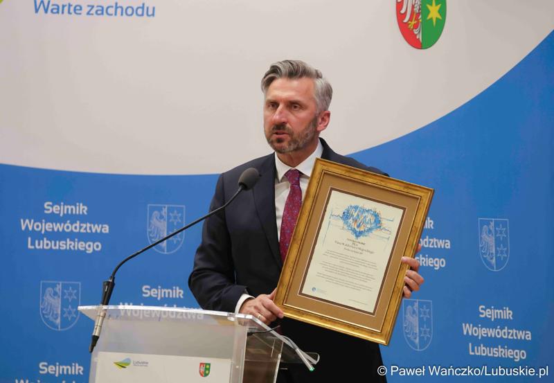 Uczestnicy kwietniowej sesji Sejmiku Województwa Lubuskiego w Zielonej Górze