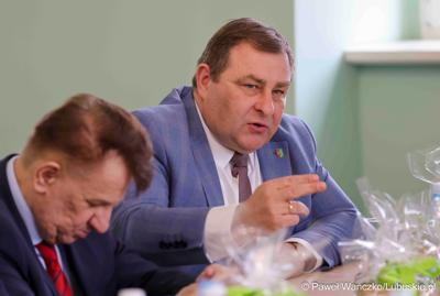 Uczestnicy obrad Lubuskiej Rady Doradczej ds. Rozwoju Regionu w zrewitalizowanym Barokowym Dworze w Zielonej Górze-Ochli. Spotkanie zorganizowano z inicjatywy marszałka Marcina Jabłońskiego 