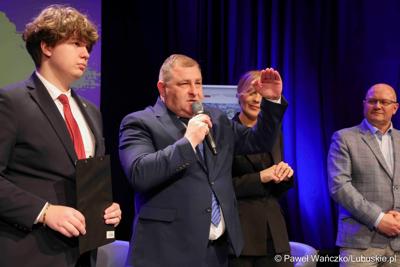 Uczestnicy konferencji "Europa okiem młodych" w zielonogórskim RCAK-u