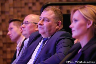 Uczestnicy konferencji "Europa okiem młodych" w zielonogórskim RCAK-u