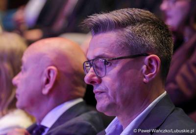 Uczestnicy konferencji "Europa okiem młodych" w zielonogórskim RCAK-u