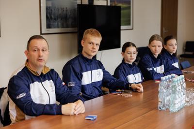 Lubuscy mistrzowie karate z wizytą w Urzędzie Marszałkowskim