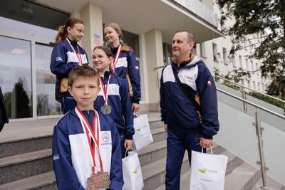 Lubuscy mistrzowie karate z wizytą w Urzędzie Marszałkowskim