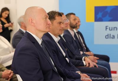 5 maja 2025 r. w Dobiegniewie podpisano porozumienie z samorządami tworzącymi Partnerstwo Północ Województwa Lubuskiego Zawsze Razem