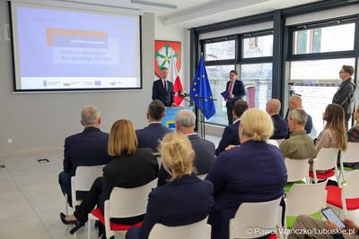 5 maja 2025 r. w Dobiegniewie podpisano porozumienie z samorządami tworzącymi Partnerstwo Północ Województwa Lubuskiego Zawsze Razem