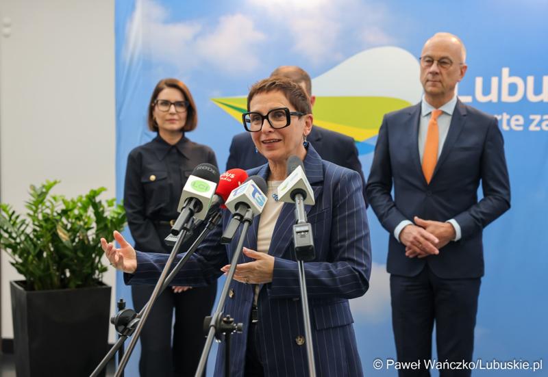 Uczestnicy konferencji prasowej zapowiadającej Święto Województwa Lubuskiego w Gorzowie Wlkp.