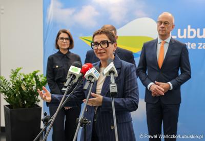 Uczestnicy konferencji prasowej zapowiadającej Święto Województwa Lubuskiego w Gorzowie Wlkp.