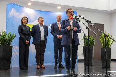 Uczestnicy konferencji prasowej zapowiadającej Święto Województwa Lubuskiego w Gorzowie Wlkp.