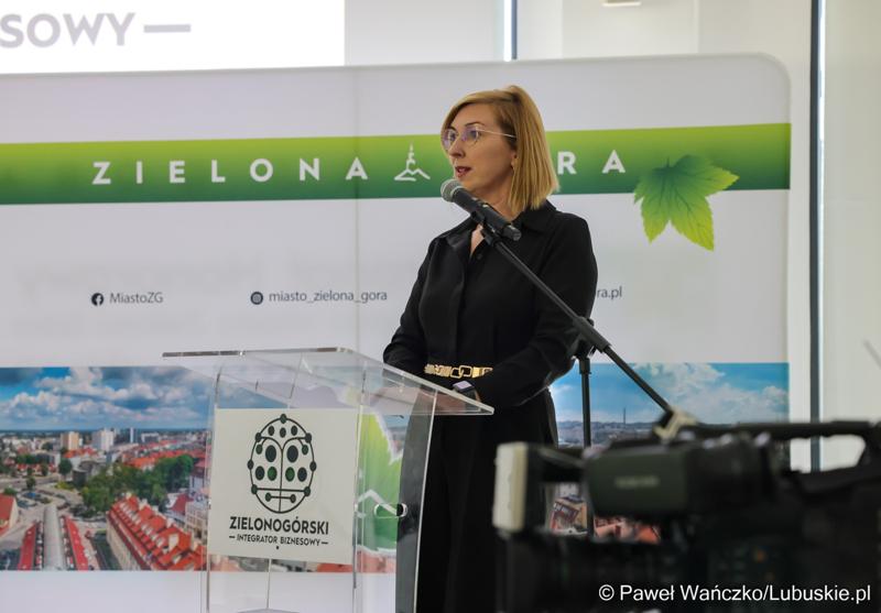 6 maja 2025 r. w Parku Technologii Kosmicznych w Zielonej Górze-Nowym Kisielinie został powołany do życia Zielonogórski Integrator Biznesowy – platforma współpracy między miastem a przedsiębiorcami i środowiskiem naukowym.