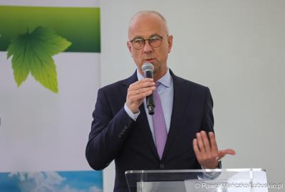 6 maja 2025 r. w Parku Technologii Kosmicznych w Zielonej Górze-Nowym Kisielinie został powołany do życia Zielonogórski Integrator Biznesowy – platforma współpracy między miastem a przedsiębiorcami i środowiskiem naukowym.
