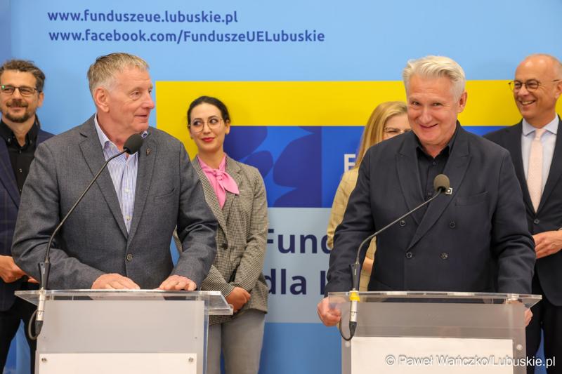 Uczestnicy konferencji prasowej w Urzędzie Marszałkowskim Województwa Lubuskiego