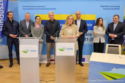 Uczestnicy konferencji prasowej w Urzędzie Marszałkowskim Województwa Lubuskiego