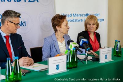 Na pielęgniarstwo w AJP trafiło 5,2 miliona złotych. To część szerszego programu wsparcia, który objął także Uniwersytet Zielonogórski i inne instytucje na łączną kwotę niemal 50 milionów złotych w ciągu ostatniej dekady.
