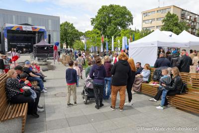 Piknik Funduszy Europejskich 2025 w Zielonej Górze na pl. Teatralnym w Zielonej Górze
