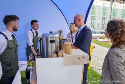 Piknik Funduszy Europejskich 2025 w Zielonej Górze na pl. Teatralnym w Zielonej Górze