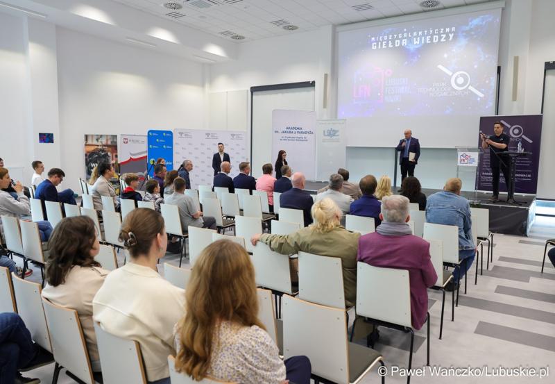 Międzygalaktyczna Giełda Wiedzy – Lubuski Festiwal Nauki w Parku Technologii Kosmicznych w Zielonej Górze-Nowym Kisielinie