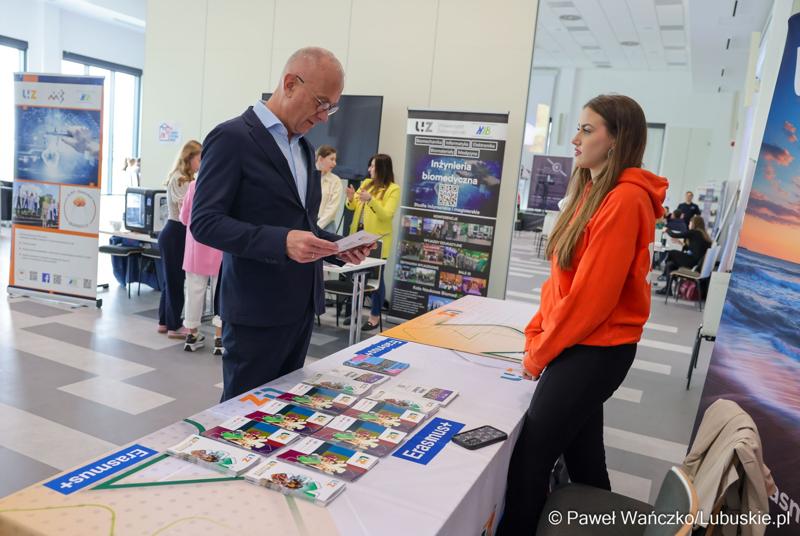 Międzygalaktyczna Giełda Wiedzy – Lubuski Festiwal Nauki w Parku Technologii Kosmicznych w Zielonej Górze-Nowym Kisielinie