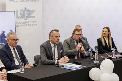 15 maja 2025 r. w Aeroklubie Ziemi Lubuskiej w Zielonej Górze-Przylepie odbyły się Targi AIR DRONE EXPO LUBUSKIE 2025.
