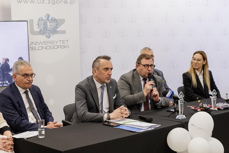 15 maja 2025 r. w Aeroklubie Ziemi Lubuskiej w Zielonej Górze-Przylepie odbyły się Targi AIR DRONE EXPO LUBUSKIE 2025.