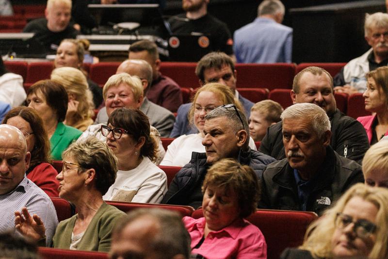 W sobotę, 17 maja 2025 roku, w Świebodzińskim Domu Kultury odbyła się uroczysta Gala Finałowa pierwszej edycji konkursu „Sołtys Roku 2025”, zorganizowanego przez Departament Programów Rozwoju Obszarów Wiejskich Urzędu Marszałkowskiego Województwa Lubuskiego.