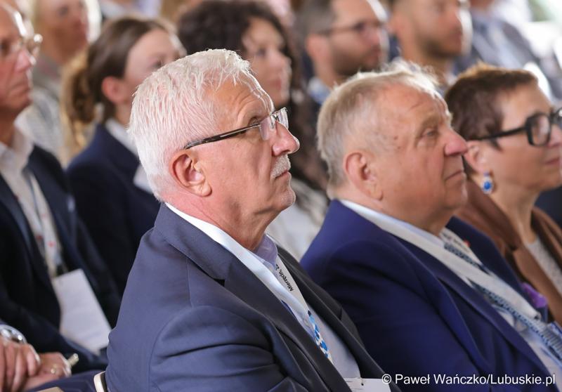 Uczestnicy dwudniowej Konferencji Polska Strefa Inwestycji 2025 – Forum Gospodarcze K-S-SSE, w Pałacu w Mierzęcinie