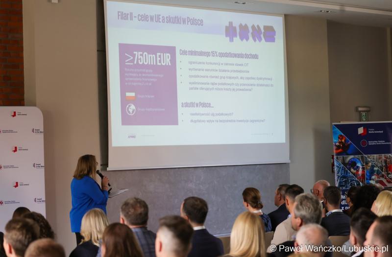 Uczestnicy dwudniowej Konferencji Polska Strefa Inwestycji 2025 – Forum Gospodarcze K-S-SSE, w Pałacu w Mierzęcinie