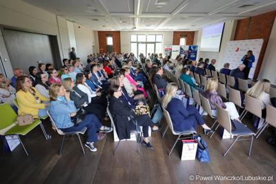 Uczestnicy dwudniowej Konferencji Polska Strefa Inwestycji 2025 – Forum Gospodarcze K-S-SSE, w Pałacu w Mierzęcinie

