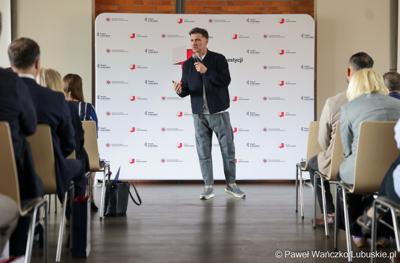 Uczestnicy dwudniowej Konferencji Polska Strefa Inwestycji 2025 – Forum Gospodarcze K-S-SSE, w Pałacu w Mierzęcinie
