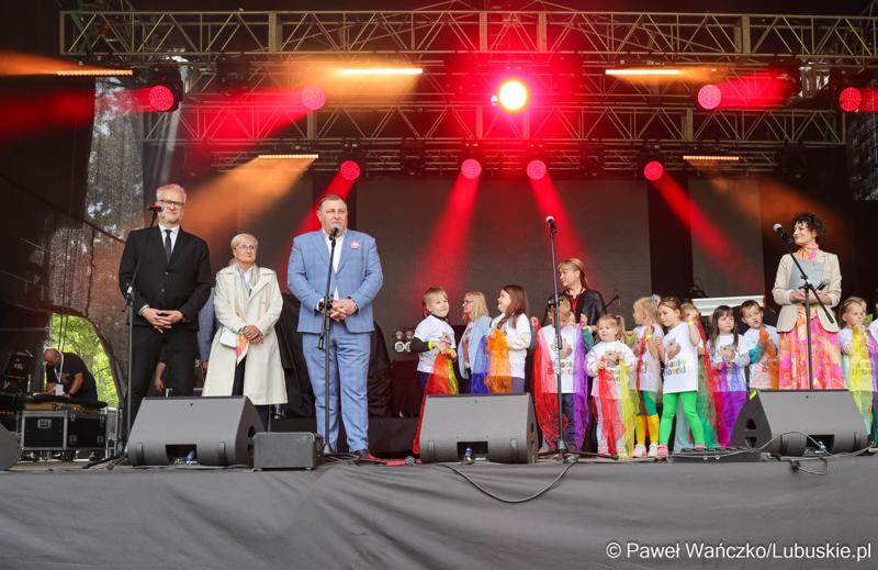 Uczestnicy Święta Województwa Lubuskiego w Żaganiu