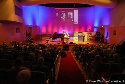 Gala rozdania nagród Kozzi Film Festiwal w Filharmonii Zielonogórskiej 