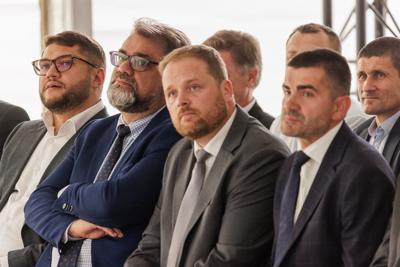 W Bieganowie, gdzie niegdyś działała największa w Polsce Przemysłowa Ferma Trzody Chlewnej, właśnie otwarto nowoczesną fermę zarodową.