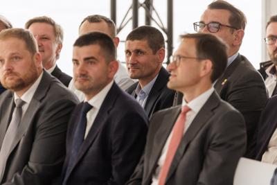 W Bieganowie, gdzie niegdyś działała największa w Polsce Przemysłowa Ferma Trzody Chlewnej, właśnie otwarto nowoczesną fermę zarodową.