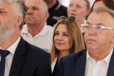 W Bieganowie, gdzie niegdyś działała największa w Polsce Przemysłowa Ferma Trzody Chlewnej, właśnie otwarto nowoczesną fermę zarodową.